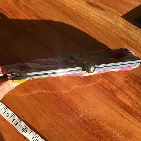 Glenda Gies Clutch Tapestry Purse - Picture 4 of 10